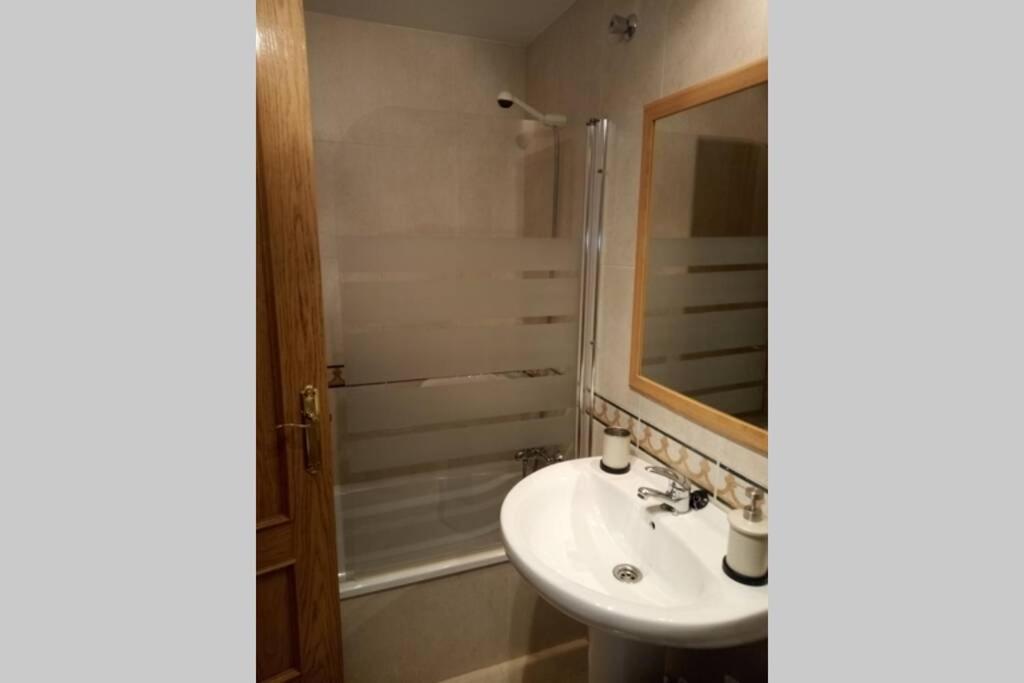 Apartament El Pisito De Rodrigo II Ribadesella Zewnętrze zdjęcie
