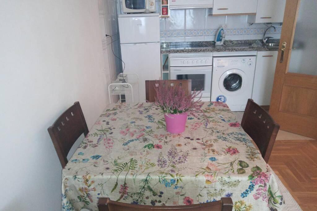 Apartament El Pisito De Rodrigo II Ribadesella Zewnętrze zdjęcie
